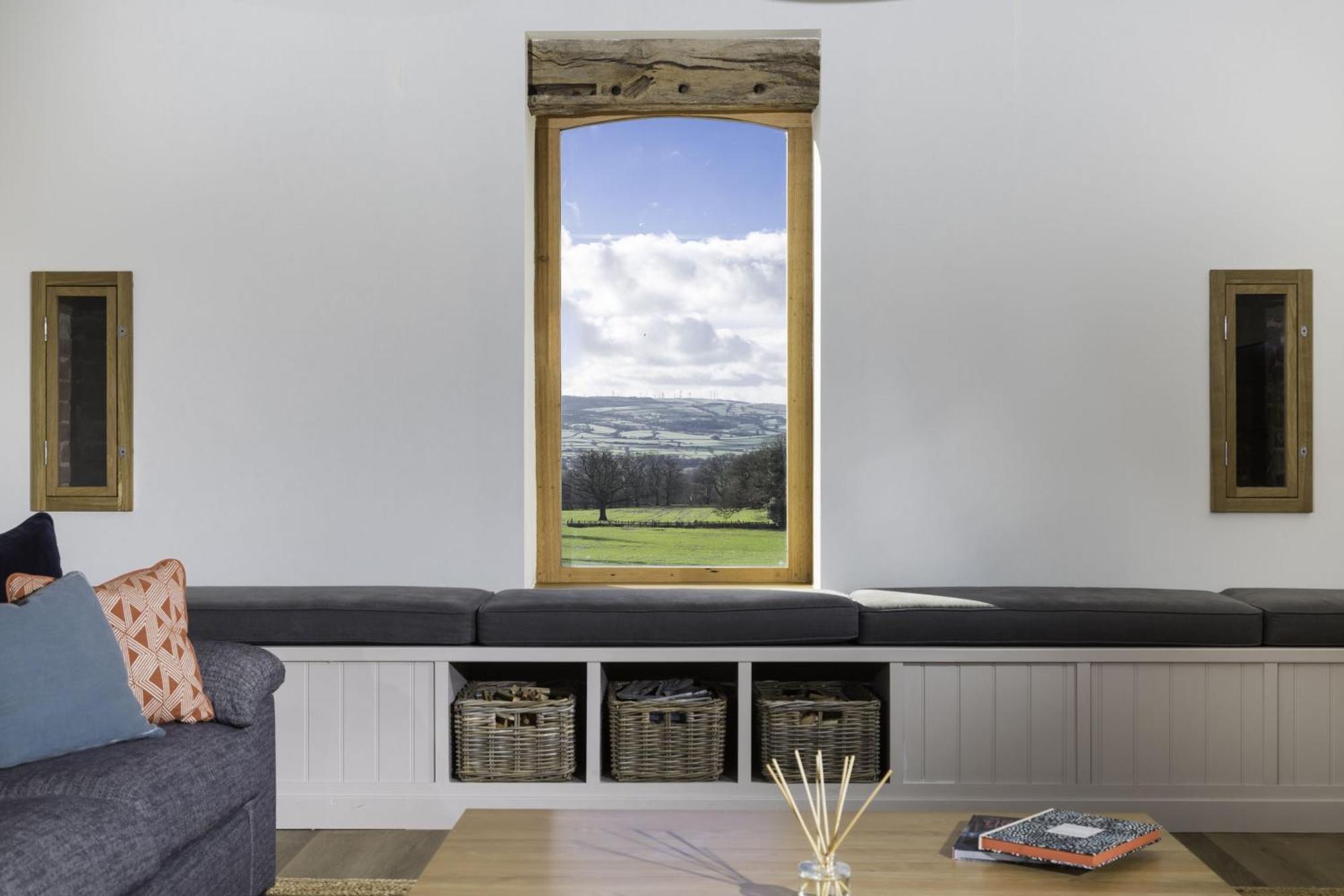 The Barn At Plas Ashpool Sleeps 8 Llandyrnog ภายนอก รูปภาพ
