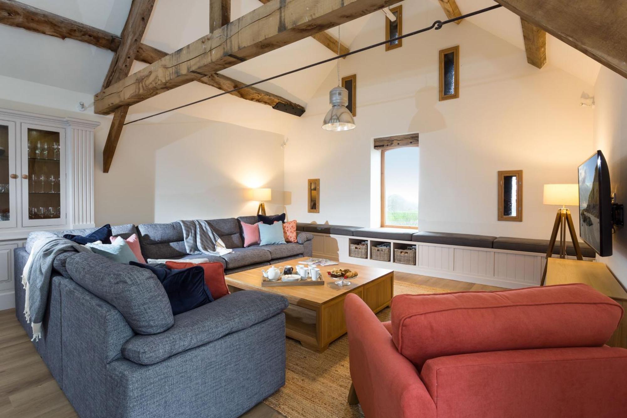 The Barn At Plas Ashpool Sleeps 8 Llandyrnog ภายนอก รูปภาพ